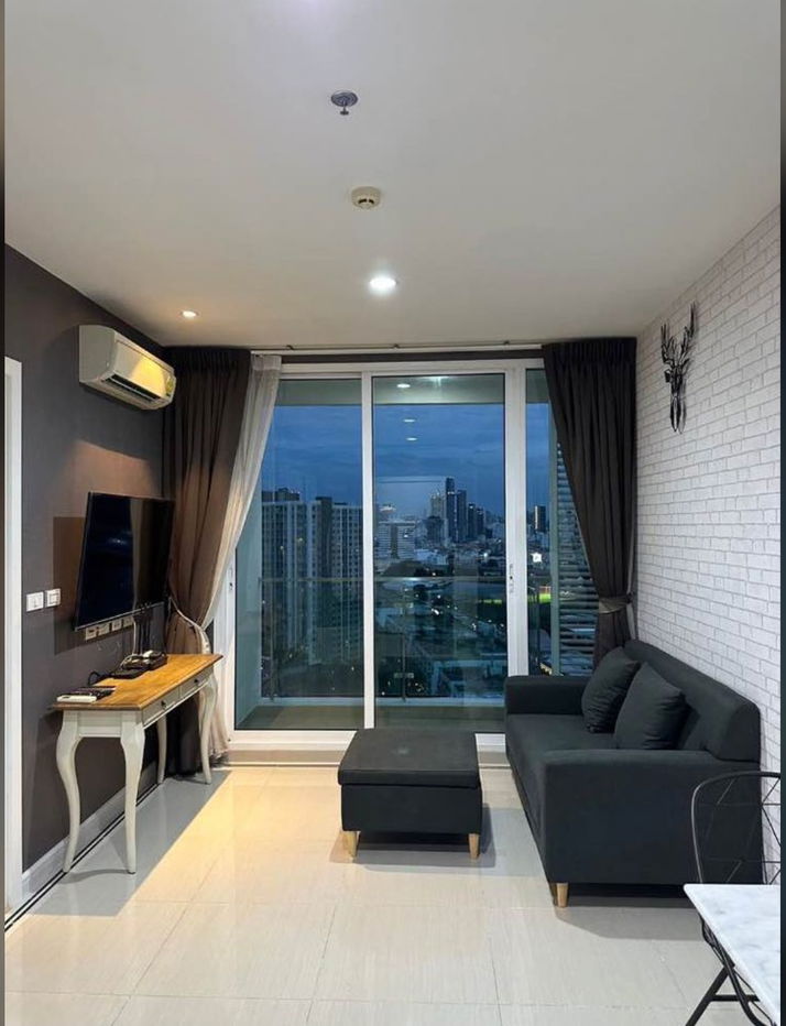T.C Green. 1bed 42sqm. Line id: @pfagent