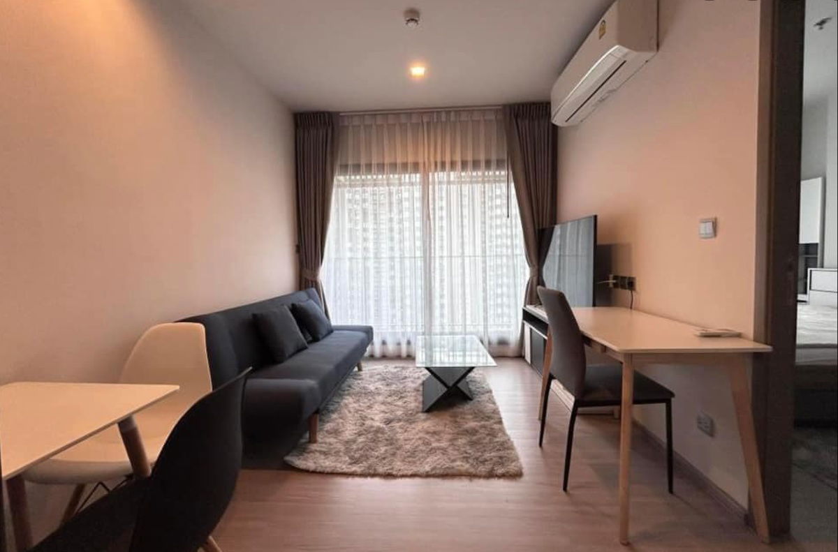 for rent Life Asoke Hype. 1bed 33sqm. Line id: @pfagent