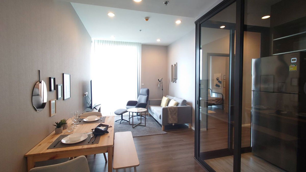 Whizdom Essence. 2beds 57sqm. Line id: @pfagent