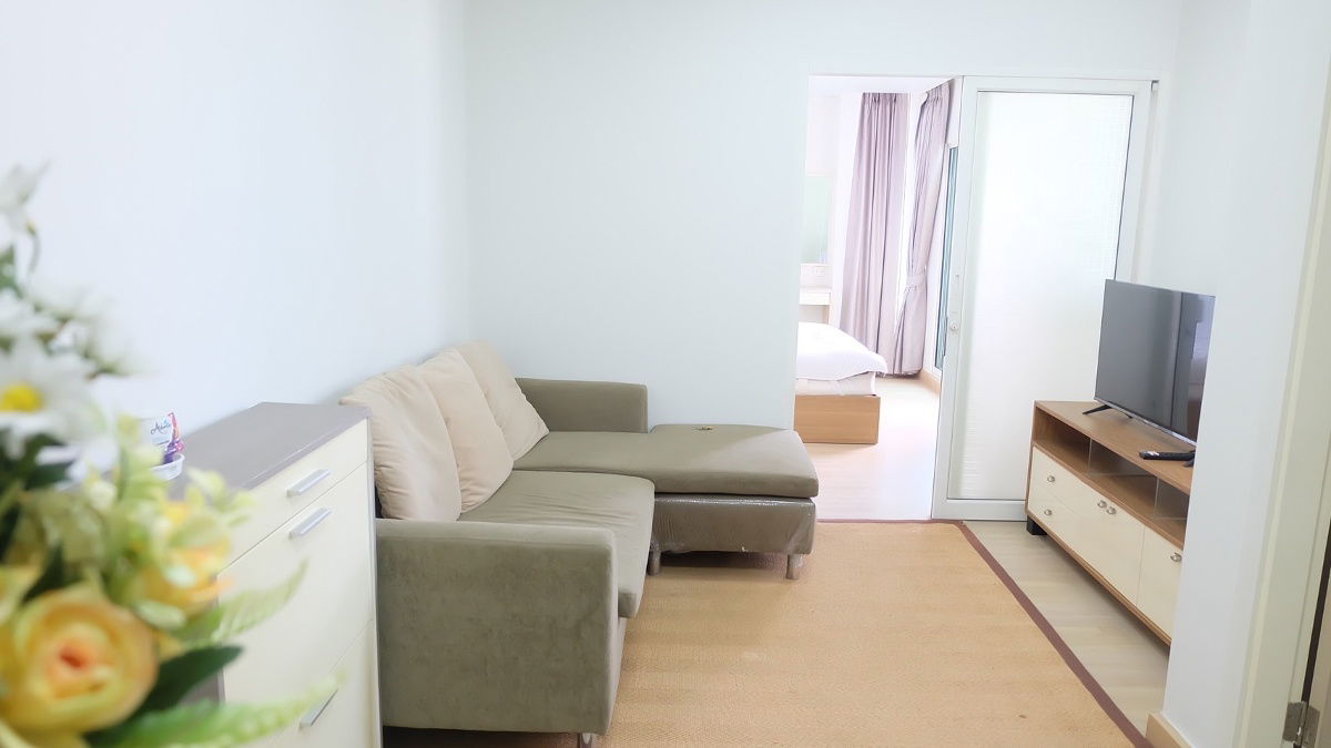 rentroom1-2bed room msociety condo