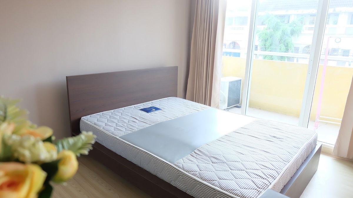 rentroom1-2bed room msociety condo