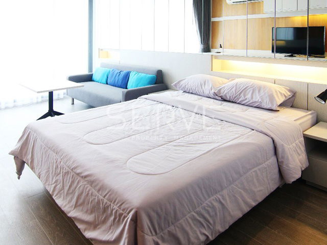 🔥22K🔥 - Nice Room Studio 34 sq.m. Good Location Close to BTS Surasak 160 m. at Noble Revo Silom Condo / For Rent