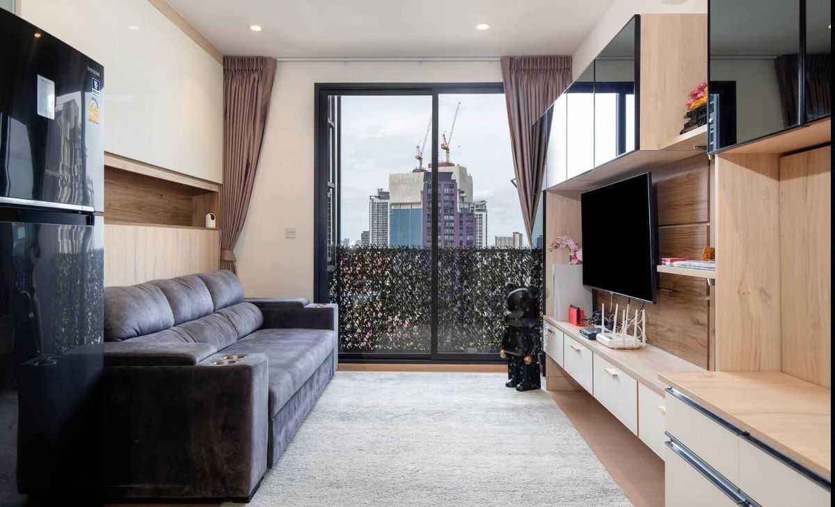 ให้เช่า มารุ เอกมัย.