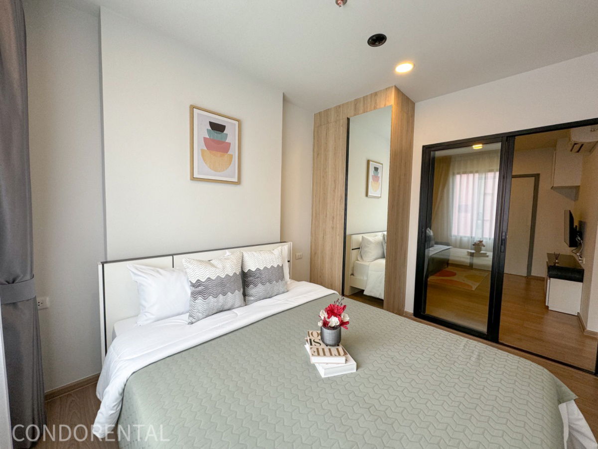 LINE @condorental for rent the room at Chewathai PinKlao