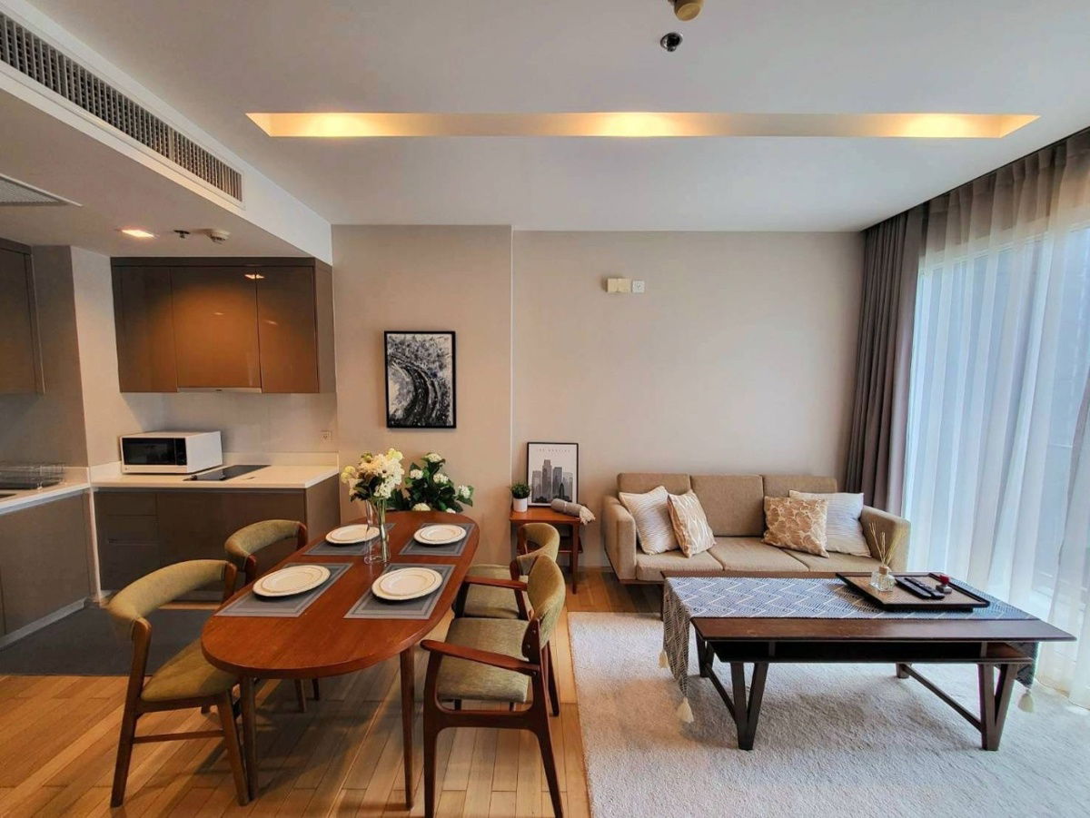 for rent Siri at Sukhumvit. 1bed 52sqm. Line id: @pfagent