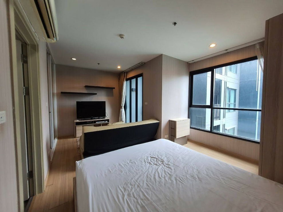 P064 Condo for rent, The Base Rama9-Ramkhumhaeng (The Base Rama9-Ramkhumhaeng), beautiful room, fully furnished, ready to move in.