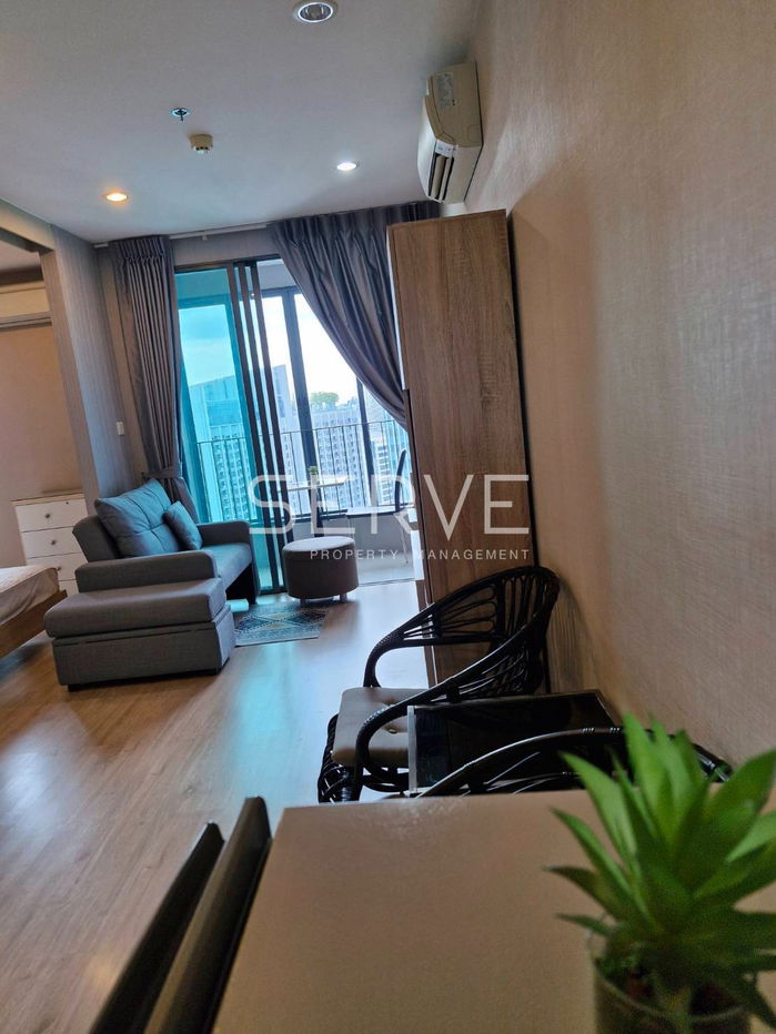 🔥1 Bed 1 Bath Nice Room & Good Location Next to MRT Sam Yan 270 m. and Sam Yan Mitrtown at Ideo Q Chula - Samyan Condo / For Rent