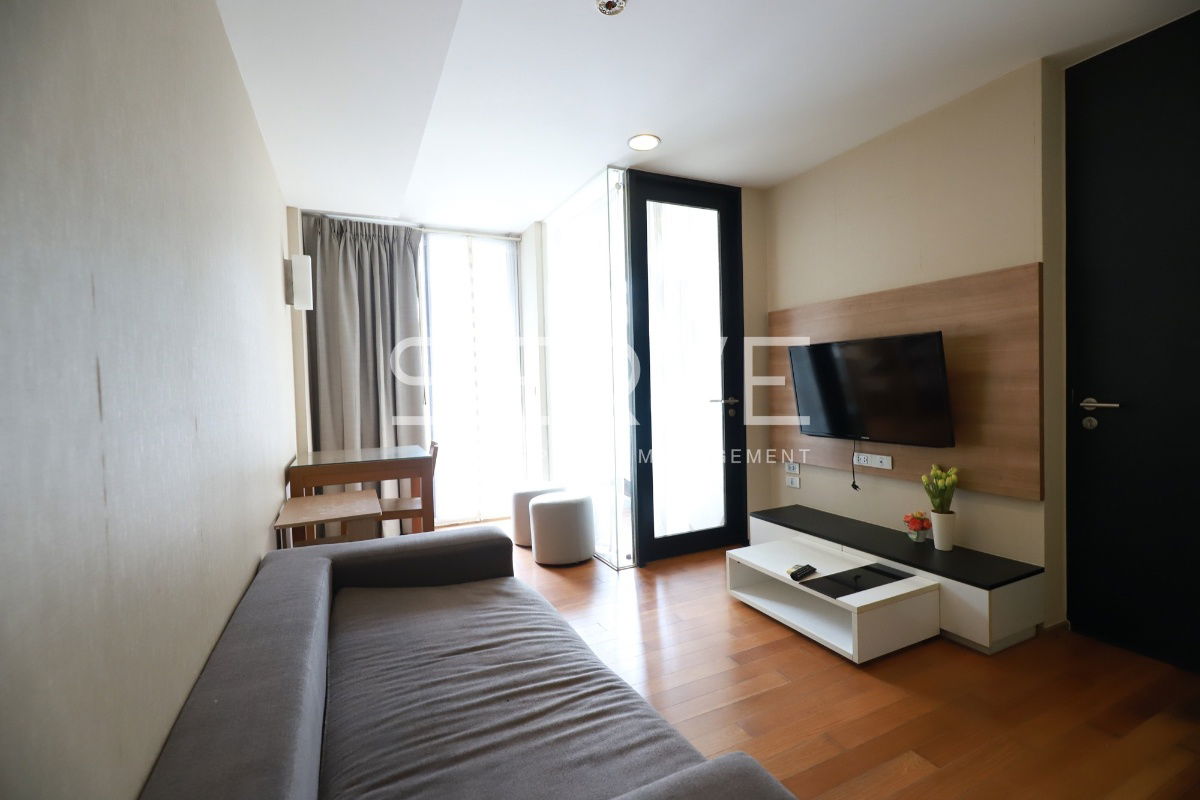 1 Bed 38 sq.m. Good Location Close to BTS Phloen Chit 900 m. at The Tempo Ruamrudee Condo  / For Rent