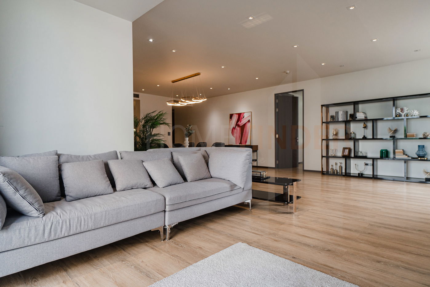 Raveevan Space 3 bedrooms, for rent