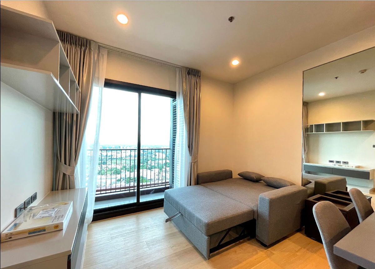 for rent Wyne Sukhuvmit. 1bed 40sqm.  Line id: @pfagent