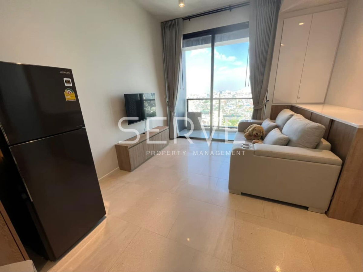 Loft 1 Bed Nice Decorate High Fl. 15+ Good Location Close to BTS Surasak 400 m. at The Lofts Silom Condo / For Rent