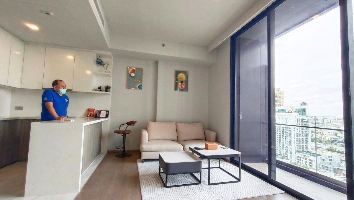 BTS Asoke အနီးရှိ ရေချိုးကန်ပါရှိသော Asoke Condo ငှားရန်ရှိသည် 🌻Sukhumvit 21