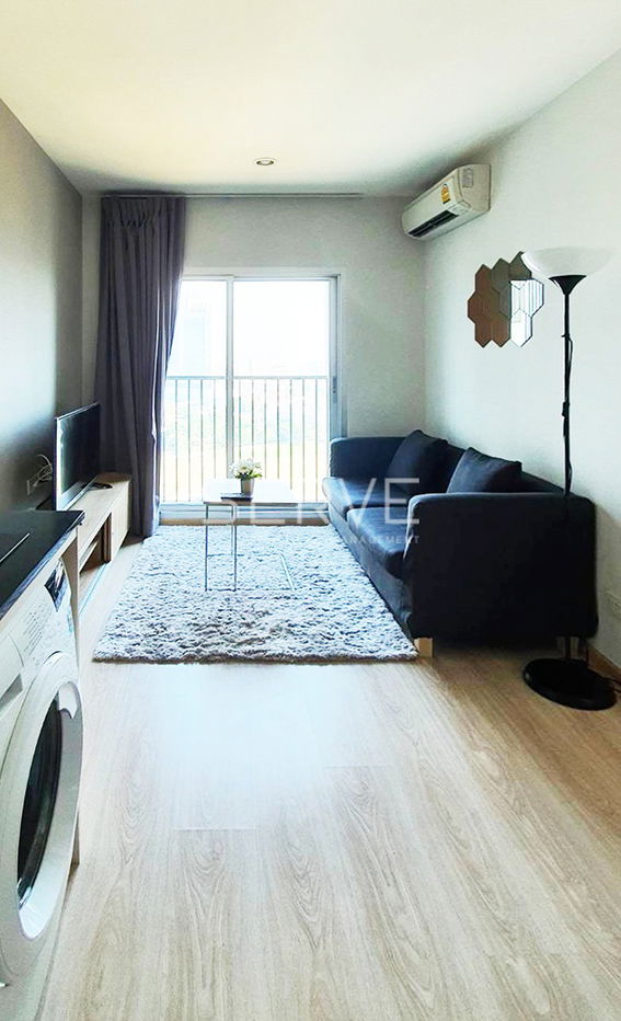 Corner Unit 1 Bed  Large Room Good View MRT Thailand Cultural Centre 80 m.   @ Noble Revolve Ratchada