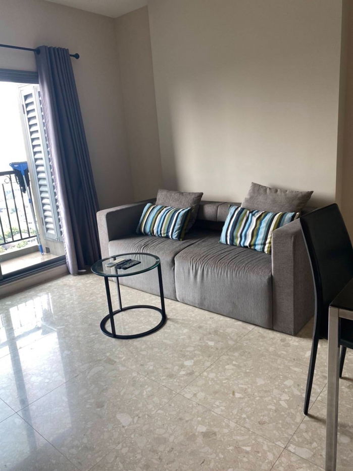 The Crest Sukhumvit 34      1 bedroom, 1 bathroom  1 living room