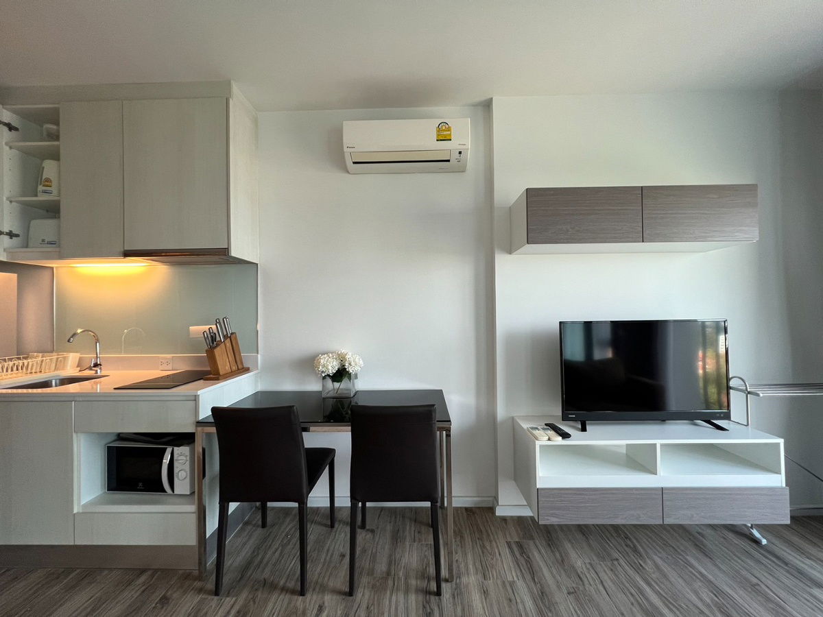 คอนโดสไตล์ญี่ปุ่น วิวภูเขา~ ใกล้โรบินสันศรีราชา ราคา 9000 บ