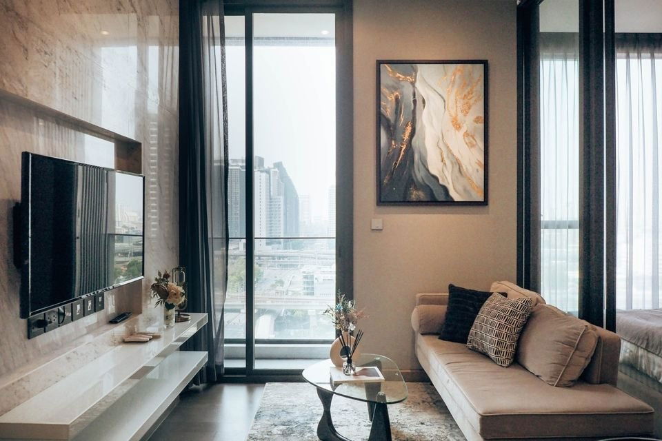 ✨Condo for Rent : The Esse at Singha Complex (( MRT Phetchaburi ))  AP-02 (line : @condo91 )