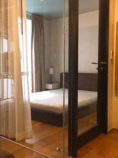 P-112521:Condo for for rent The Tempo Ruamrudee fully furnished (Confirm again when visit).