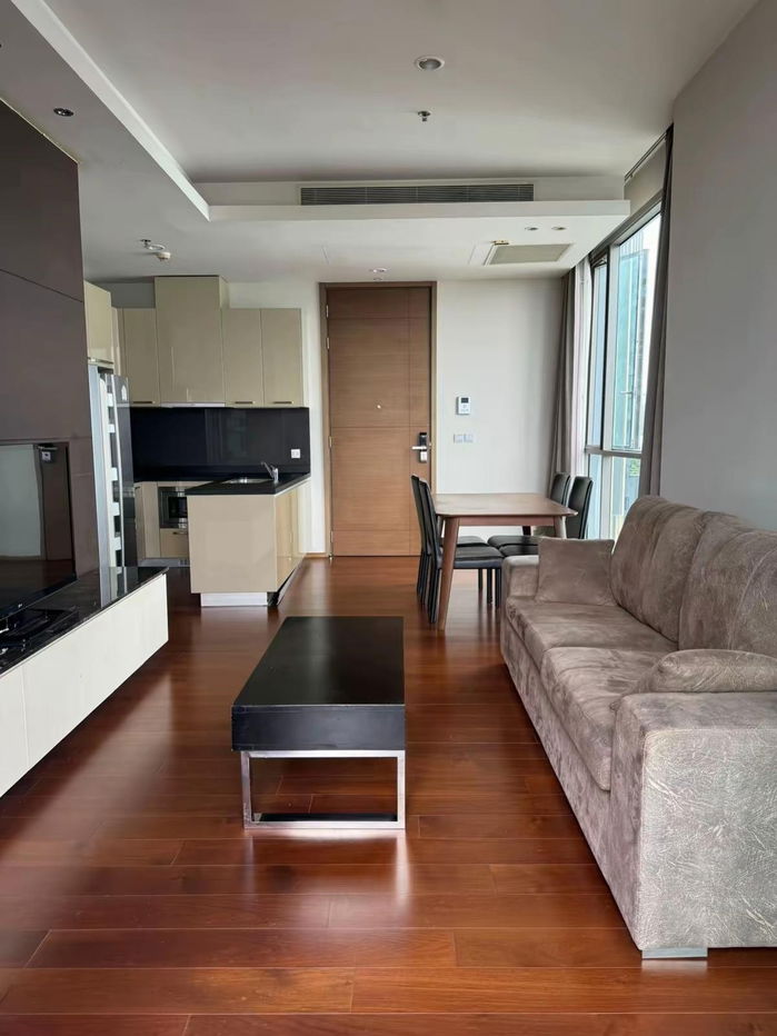 โฟร์ บาย แสนสิริ ทองหล่อ ซอย4