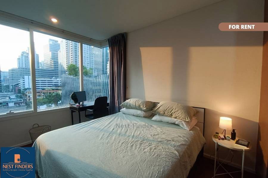 condo for rent short & long lease 2 beds in Sukhumvit 23