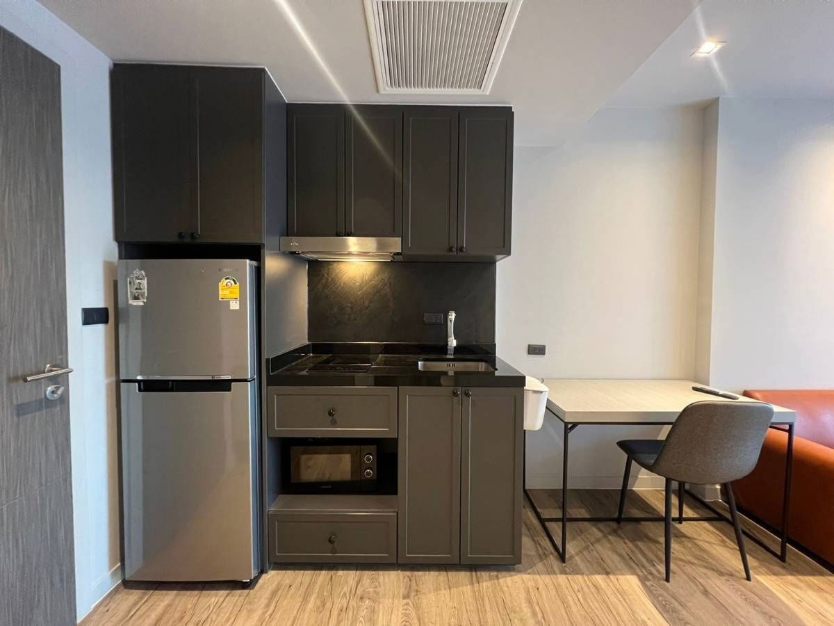 "New Condo, New Room at Chamonix Condo, Si Racha Laem Chabang - 8,000 Baht."