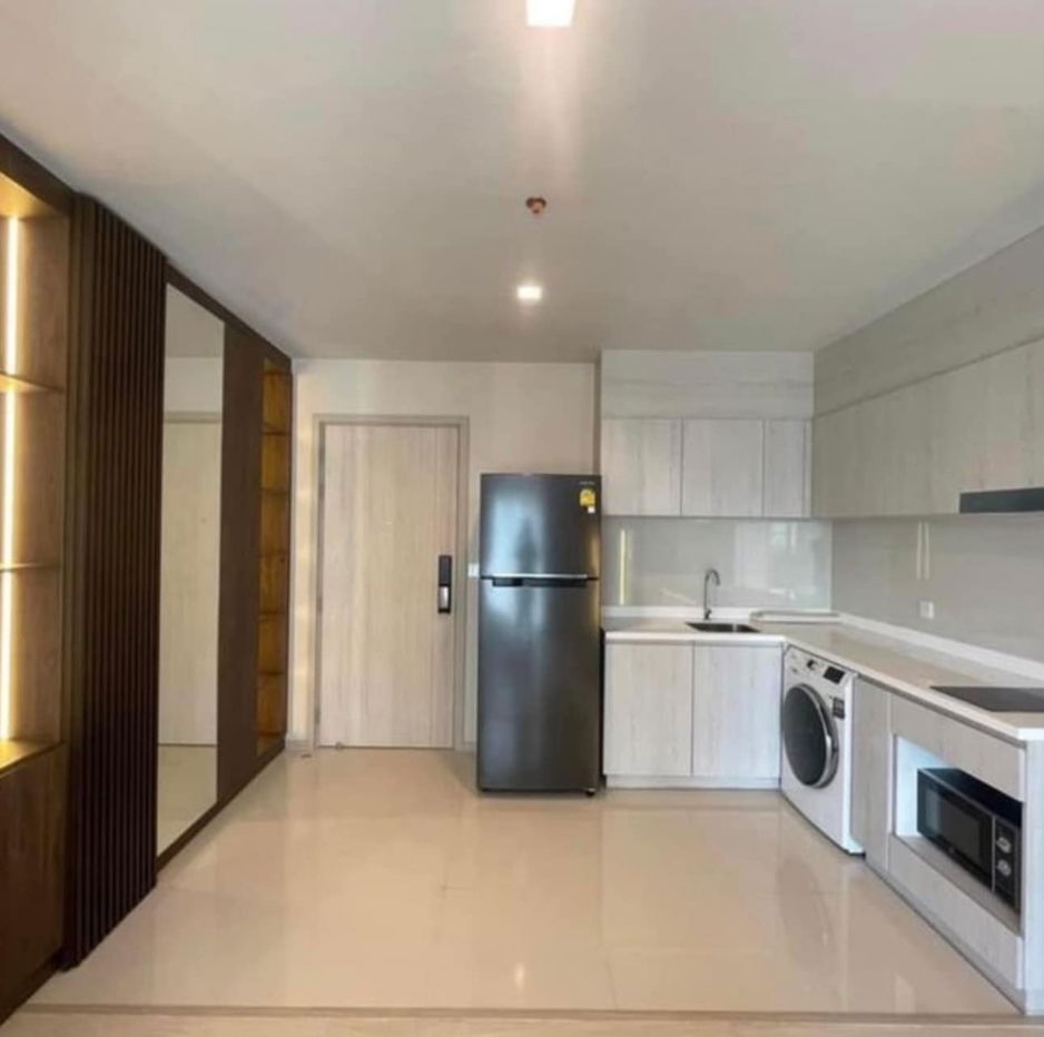 For Rent Life One Wireless Fully Furnished (Near BTS Ploenchit)