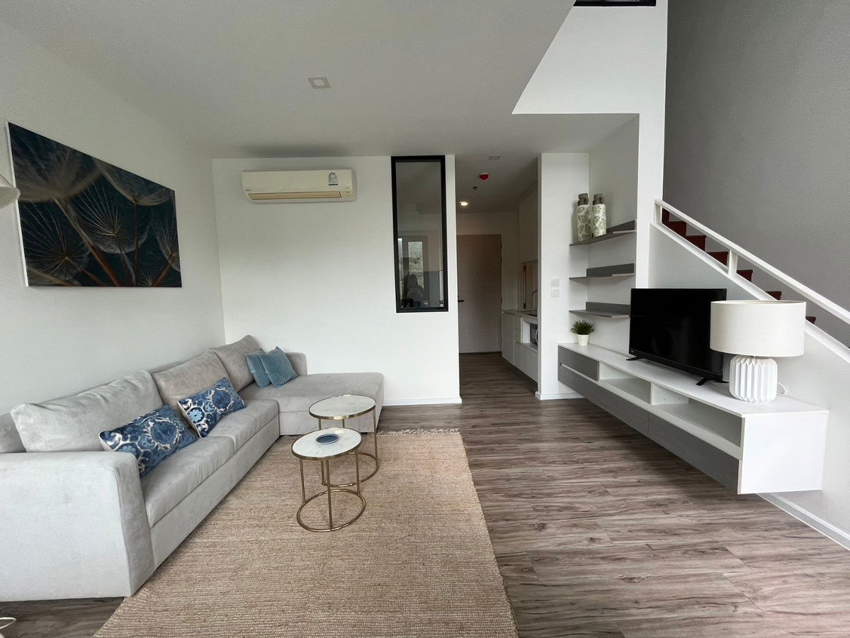 For Rental Duplex room at   Knightsbridge the Ocean Sriracha 1 bedroom 2 bathrooms.