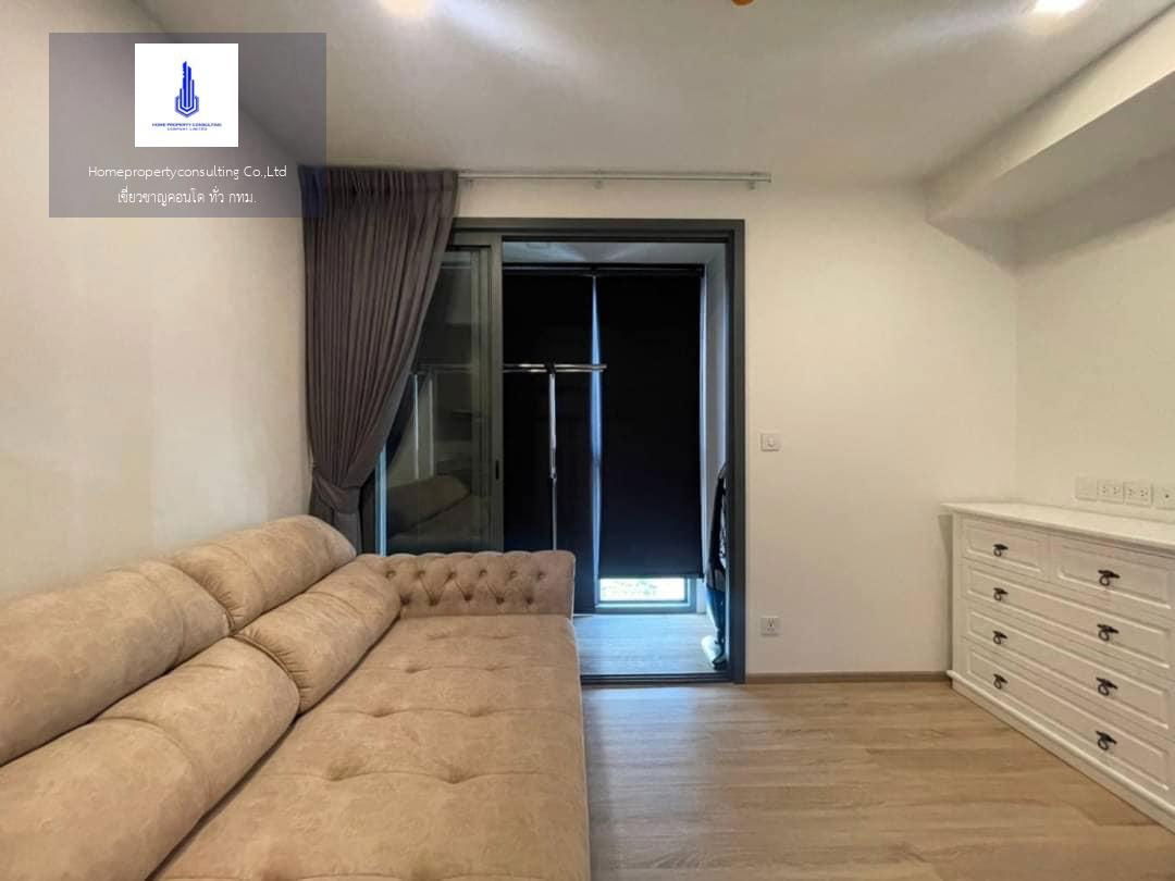 For rent at Taka Haus Ekamai 12 Negotiable