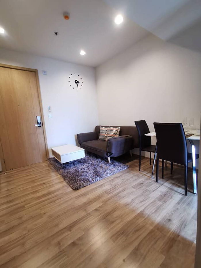 S-TLJ50 The Line Jatujak-Mochit