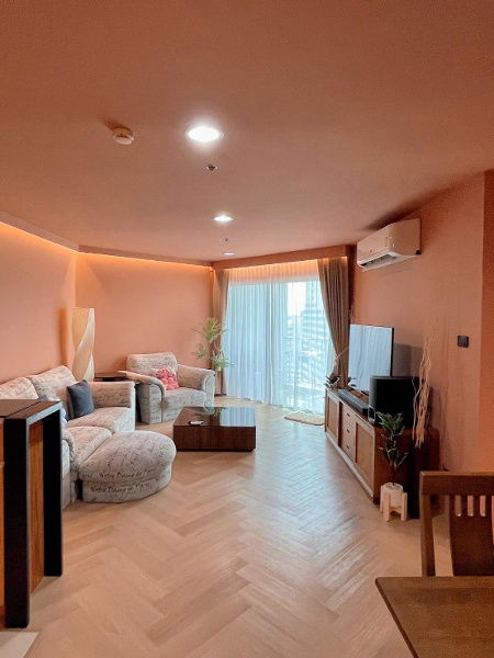 Condo for rent at Belle Grand Rama 9 (Belle Avenue)