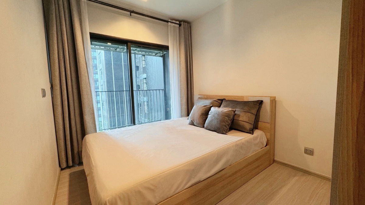 For Rent Life Asoke-Rama9 Fully Furnished (Near Mrt Rama9 and Airport Link Makkasan)