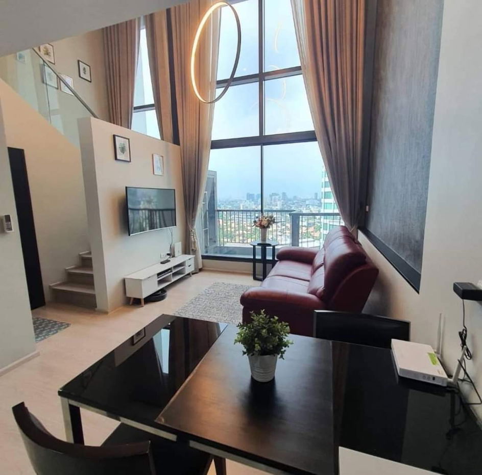 P293 Condo for rent Rhythm Sukhumvit 44/1, Duplex room next to BTS Phra Khanong, beautiful room, fully furnished, ready to move in