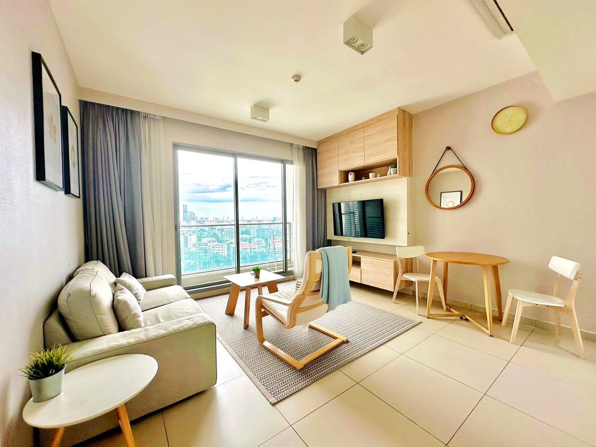 ⚡Availble (45 SQ.m)⚡The Loft Ekkamai Close BTS Ekkamai⚡LineID : @Habitant (With@ Infront) ⚡