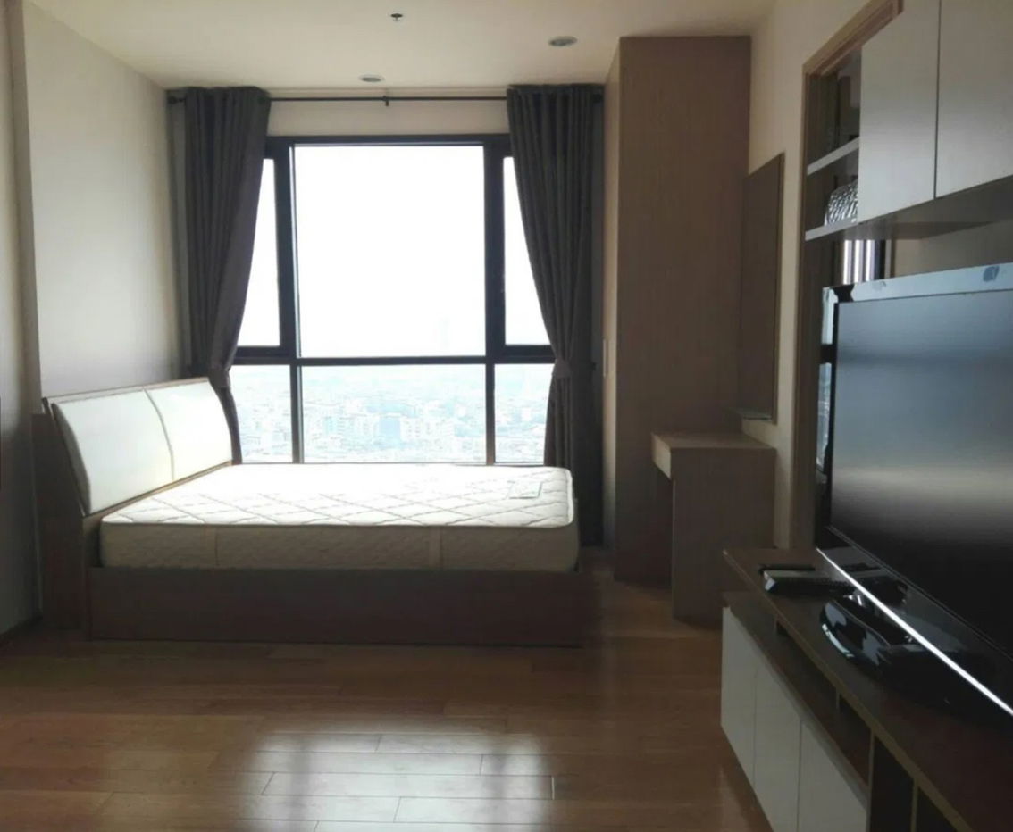Fuse Sathorn- Taksin condominium for rent