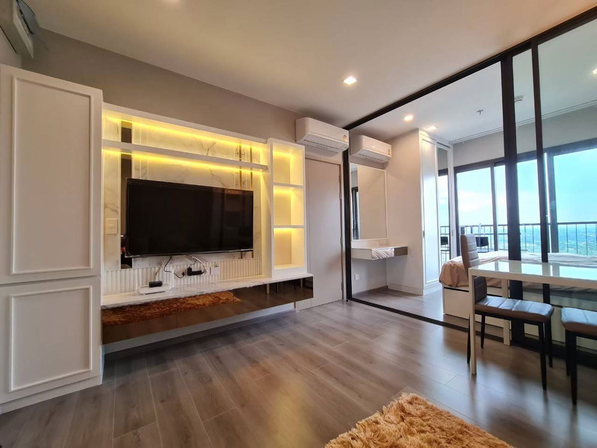 Politan aqua riverside condo for rent