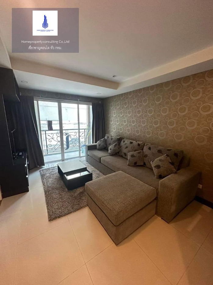 For rent at Le Nice Ekamai Negotiable Line ID: @Condobkk (with @)