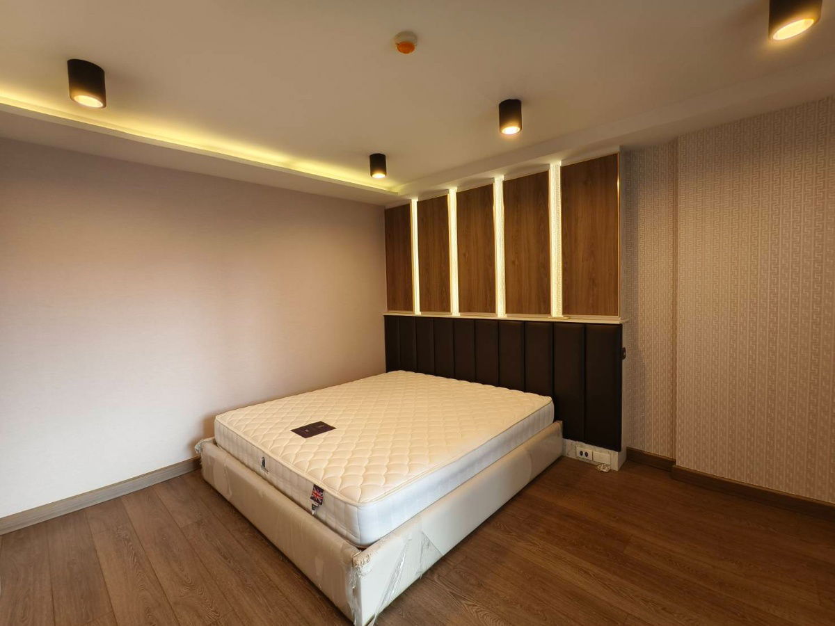 The Unique Sukhumvit 62/1  MK-02  line @livingbkk  private parking