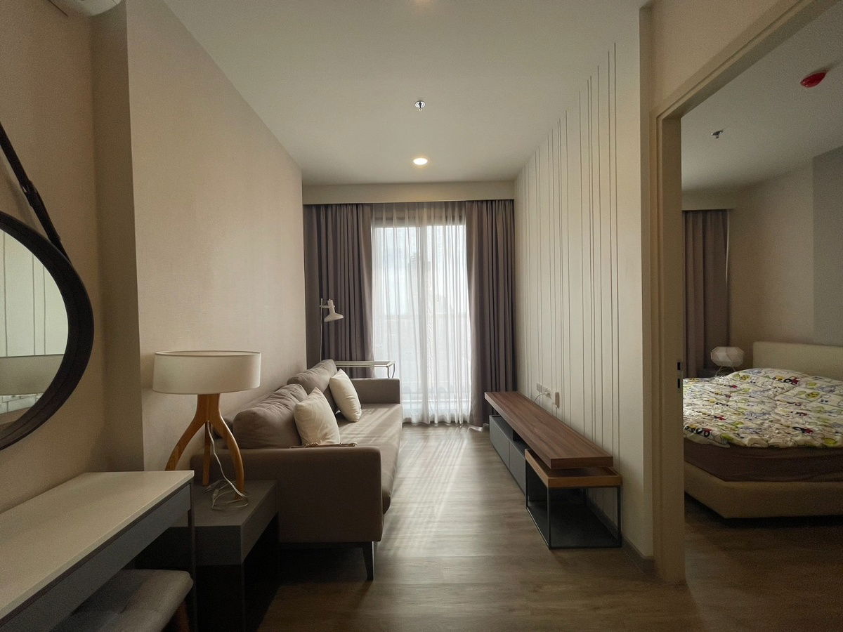 For rent: KEEN Centre Sriracha Condo, condo in the heart of Sriracha, 1 bedroom, size 43 sq m,