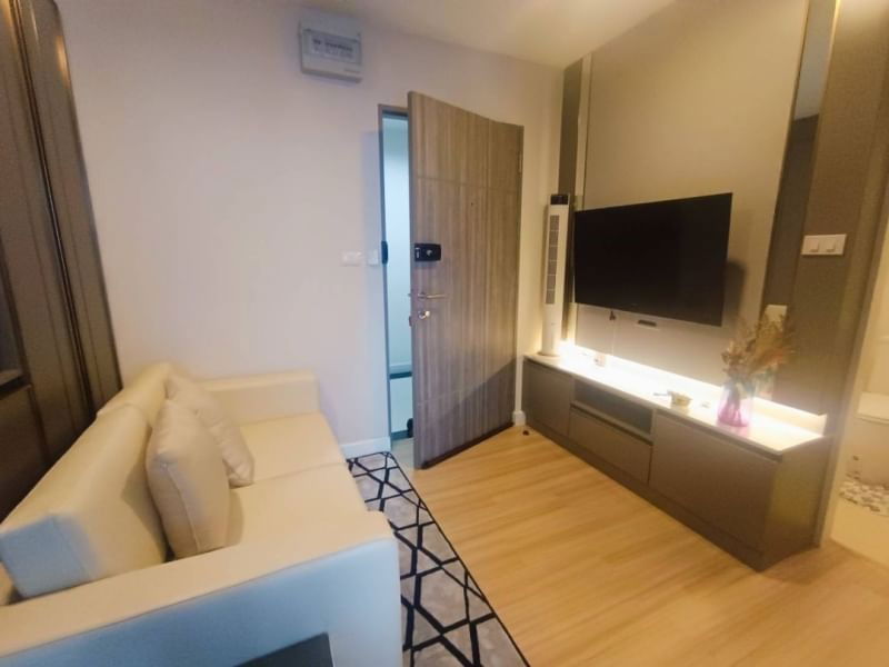 FOR Rent Metro luxe ratchada 457/132