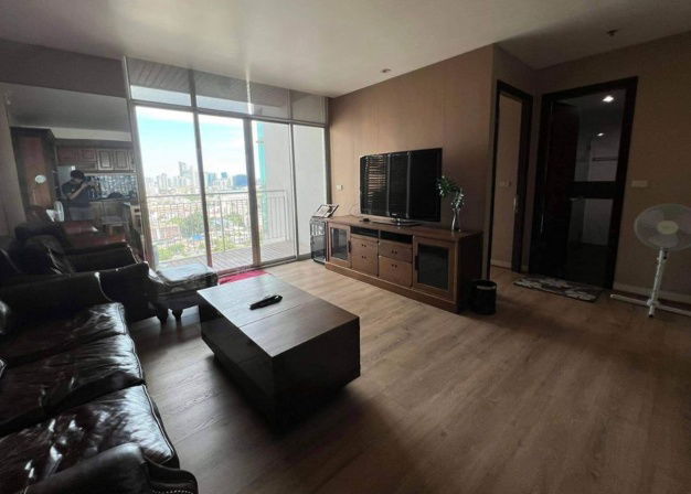 ให้เช่า เออร์บาน่า สาทร.