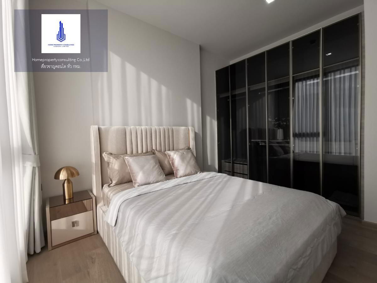 For rent at The Crest Park Residences Negotiable