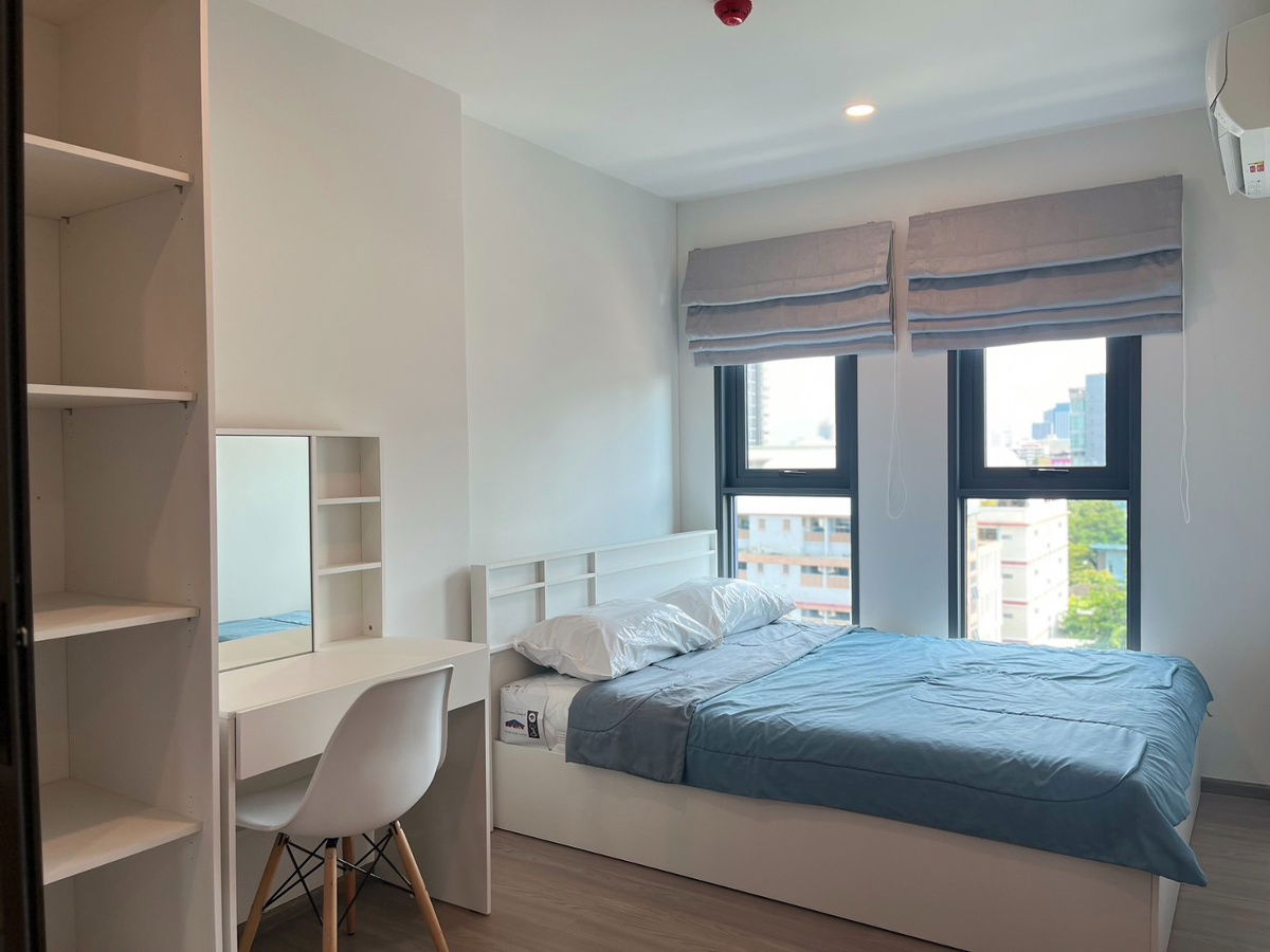 G8246💛中国客户，请加微信。(在联系方式的旁边) 🅵🅾🆁 🆁🅴🅽🆃 Aspire Ratchayothin 🅻🅸🅽🅴 ❤️💜@condopremium💜❤️Ready to move in ⬛🟨 📞 065 695 3645🟨⬛