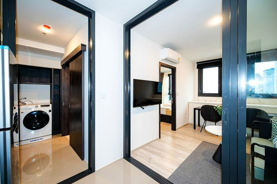 🔸Available!! (35 Sq.m.) Nice Room🔸XT HuaiKhwang CE🔸 LineID : @Homelisting(with@ Ahead)
