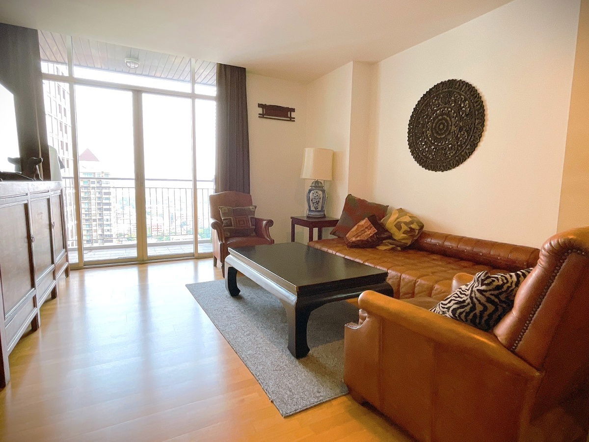 ForSale and For Rent Urbana Sathorn Facilities