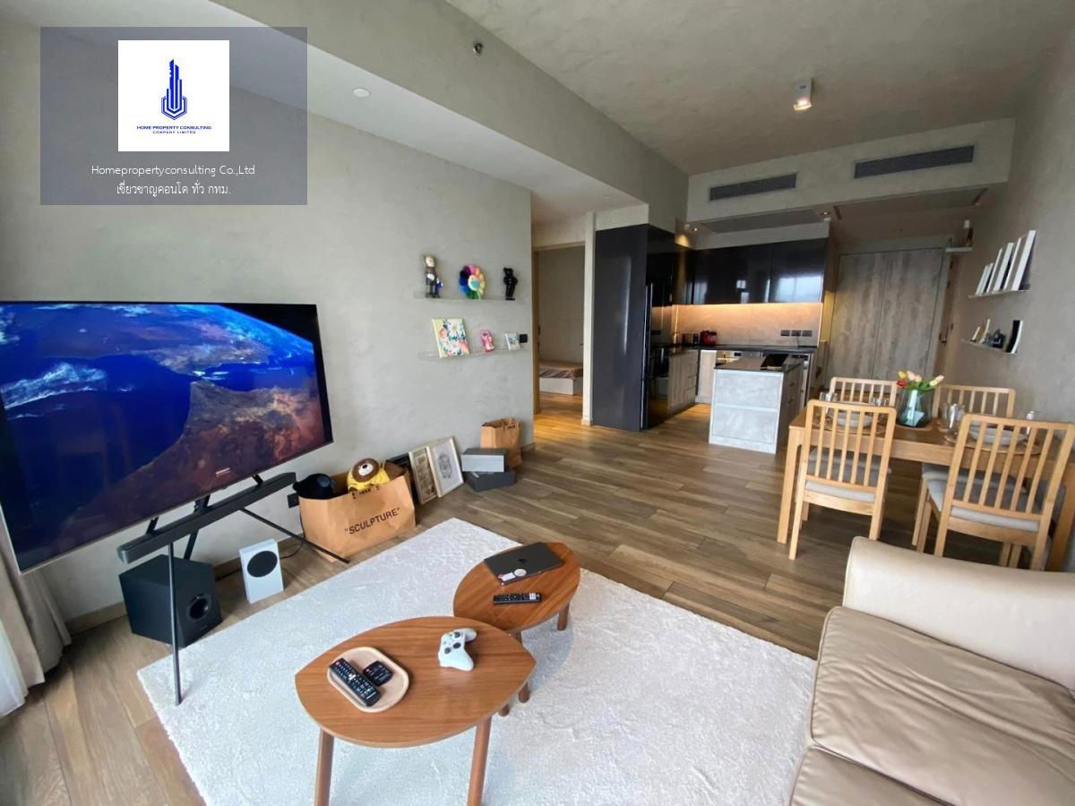 For rent at The Lofts Asoke Negotiable Line ID: @Condobkk (with @)