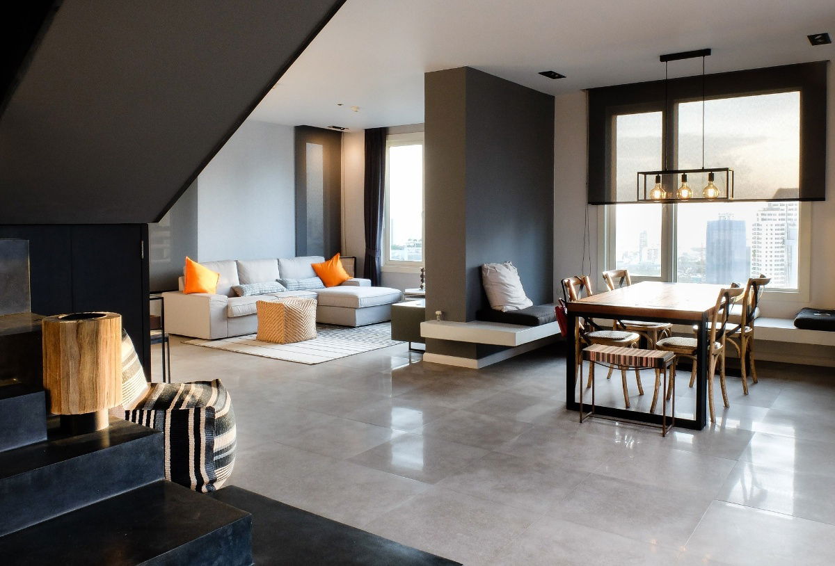 LTHC11032–Manhattan Chidlom FOR RENT 3 beds 4 baths size 270 Sq.m. Near BTS Chit Lom ONLY 180k/month