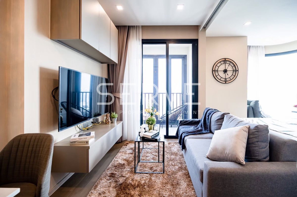 1 Bed 37 sq.m. Super High Fl. 40+ Good View & Good Location Next to MRT Sukhumvit & BTS Asok at Ashton Asoke  Condo / For Rent