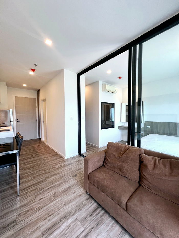 KNIGHTSBRIDGE THE OCEAN SRIRACHA 10,000 bath