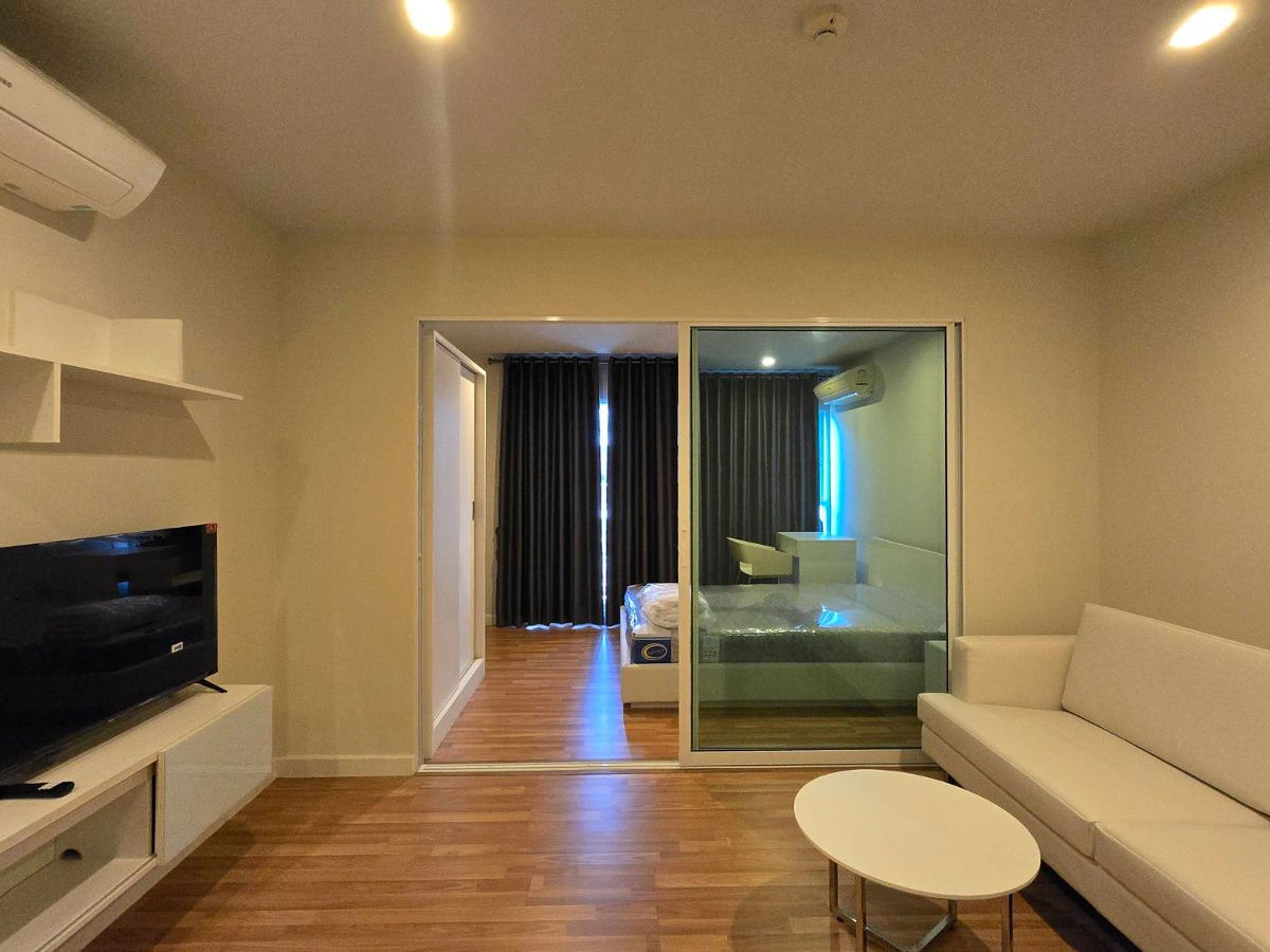 For Rent We Condo Ekkamai-Ramintra the best price @promptcondo