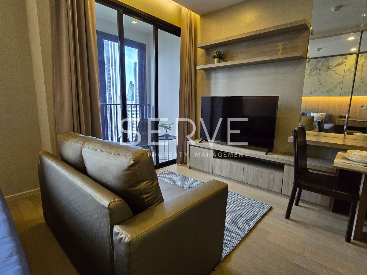 Nice Decorate 1 Bed Good Location MRT Sukhumvit 20 m. and BTS Asok 230 m. at Ashton Asoke Condo / For Rent