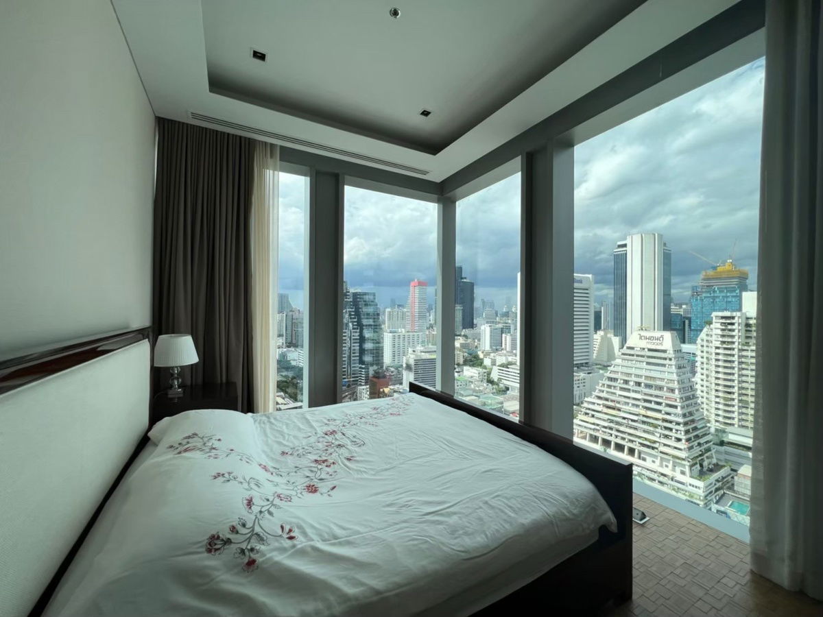 LTHC11057-The Rizt Carlton Condo FOR RENT 3beds 4baths Size 210.9 sqm. Near BTS Chong Nonsi Station ONLY 250k/month